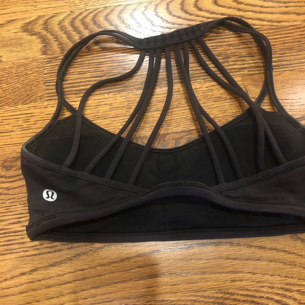 Lululemon bra - Picture 2 of 4